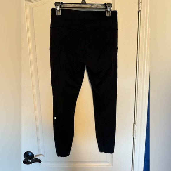 25" Lululemon Leggings w/ pockets and drawstring - Picture 3 of 6